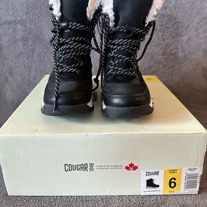 Cougar Women's Black Winter Boots with White Accents